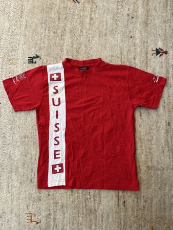 T-shirt « SUISSE » taille 164